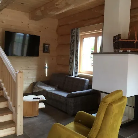 Karin Chalet Hochfilzen