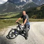 Alpehytte Karin *