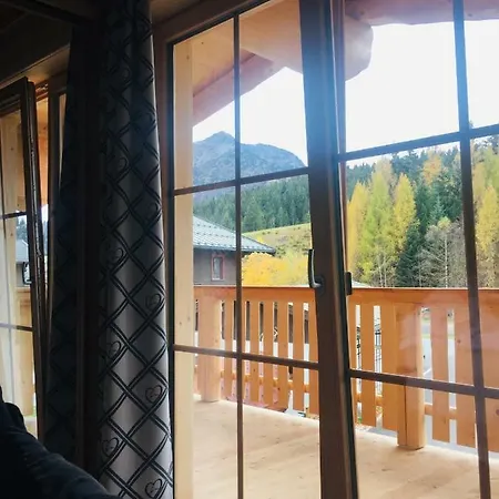 Karin Chalet *